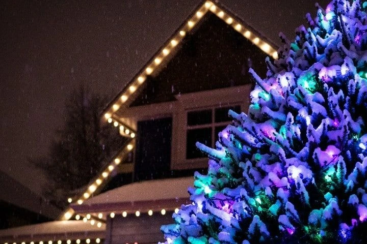 imgi_9_christmas-light-installation-service-near-me-portland-or-06